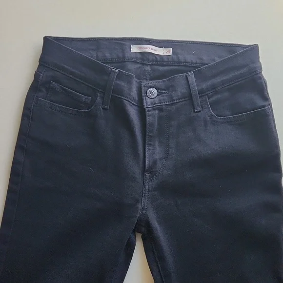 👖NWOT Levi's 710 Black Jeans - Picture 4 of 9